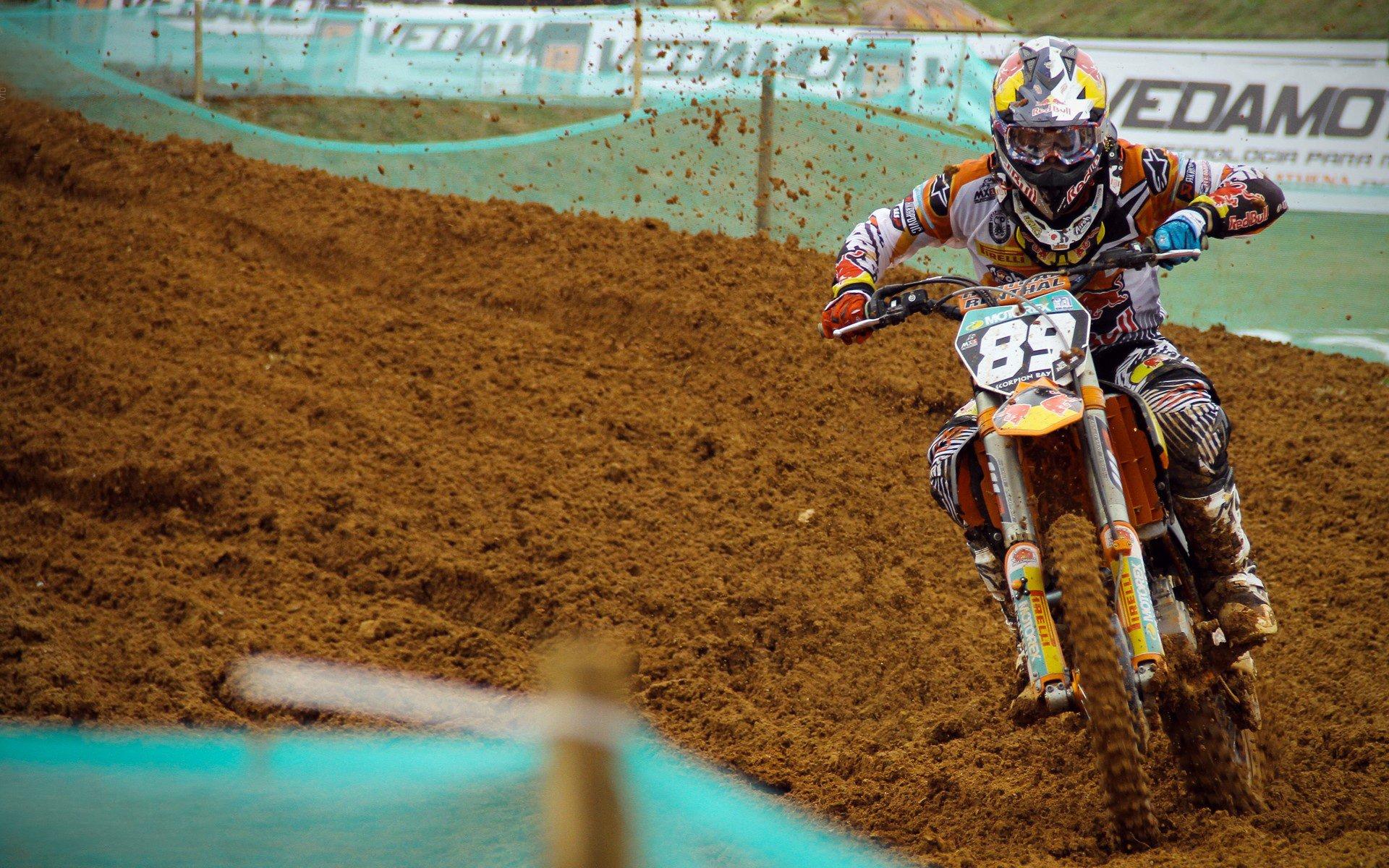 纽约尼克斯半场强势压制底特律活塞,布伦森全面发挥引领攻防