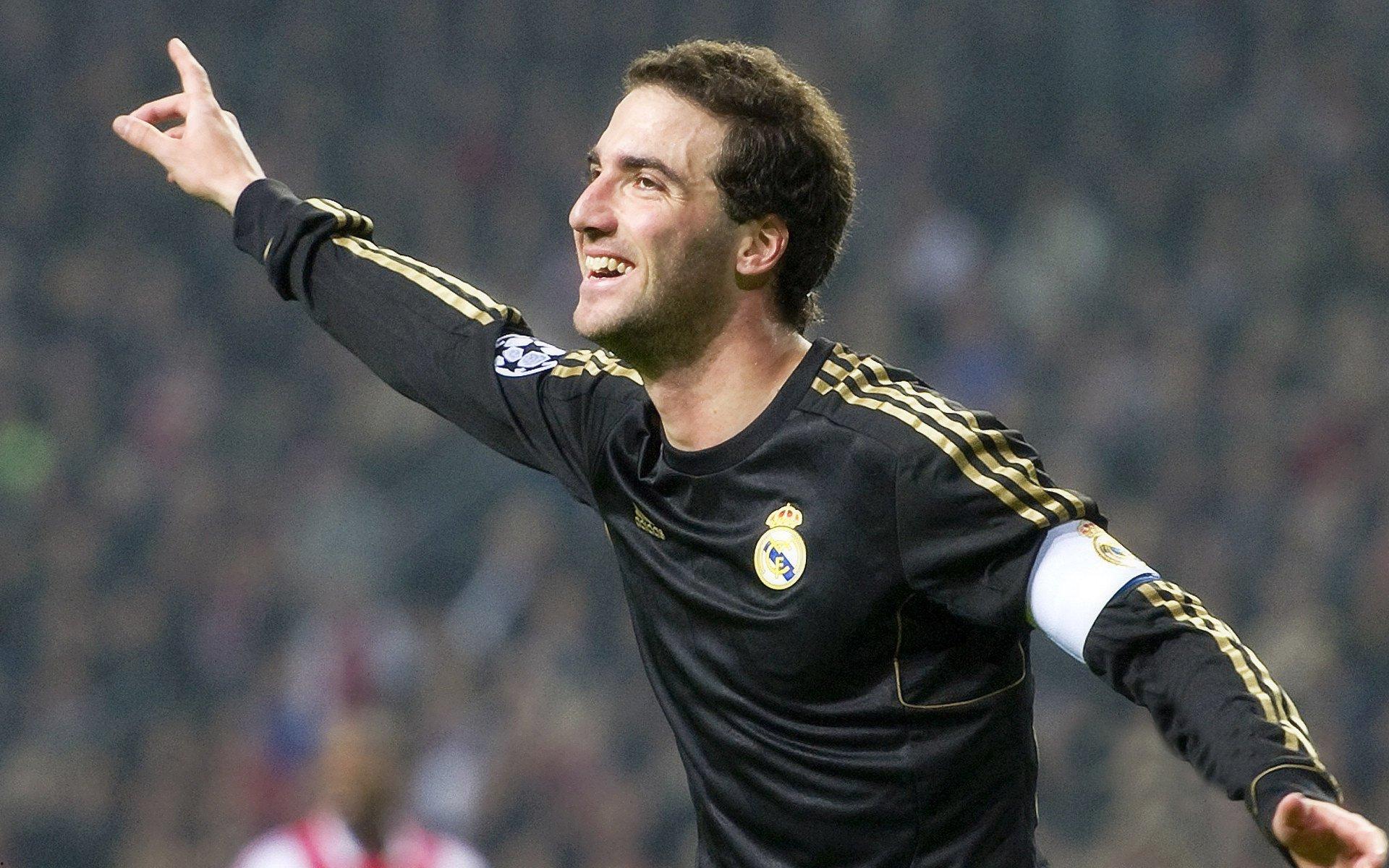 足协杯第三轮,辽宁铁人主场激战青岛海牛,1-1平局收场